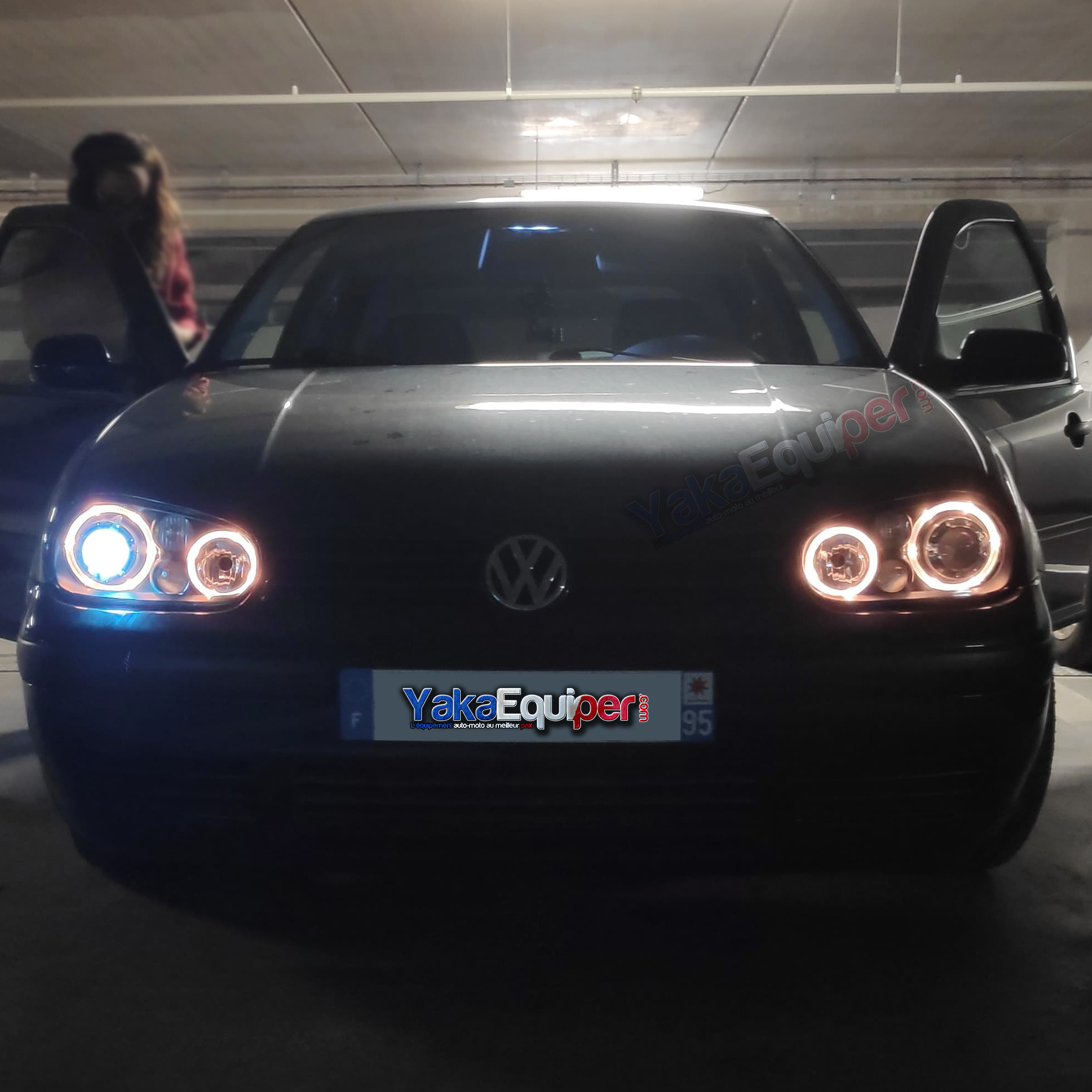 PHARES FEUX AVANTS ANGEL EYES LOOK R32 VOLKSWAGEN VW GOLF 4 (00671)